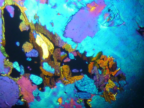 Mineralien Dünnschliff